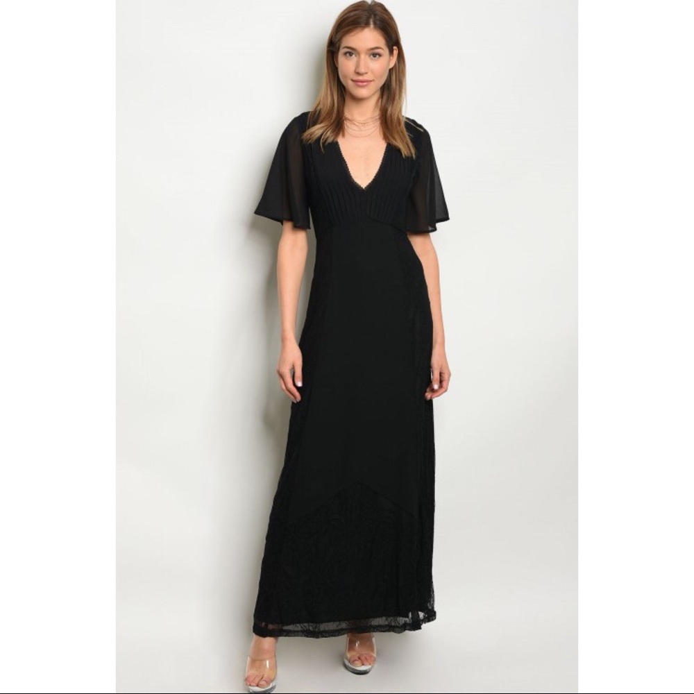 HOT SALES ❗️Black Flutter Sleeve V Neck maxi
